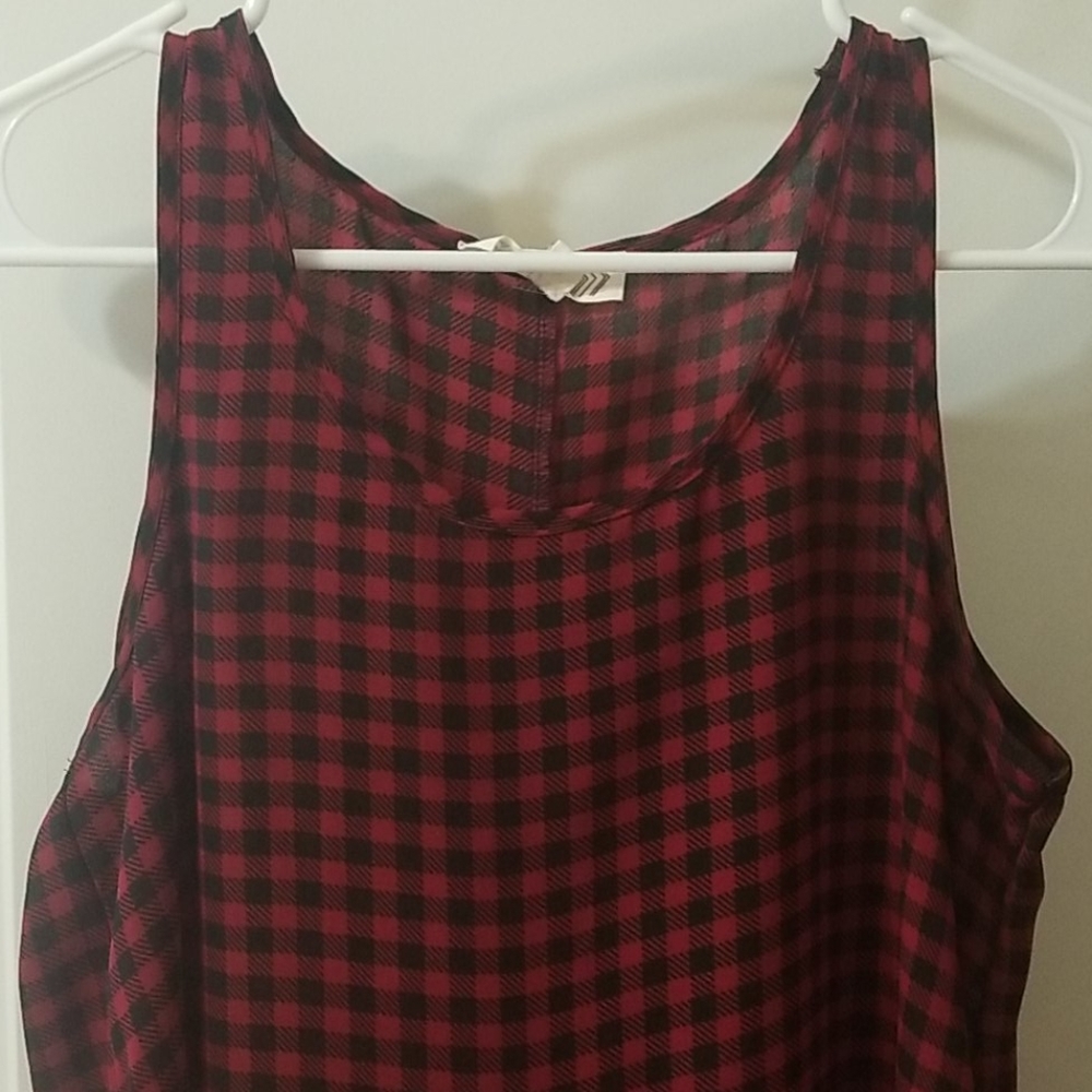 High low checkered tanktop